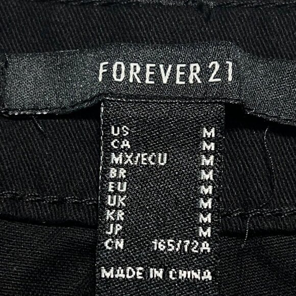 Forever 21 Women's Wide Leg Mid Rise Black Cargo Pants Sz Medium 100% Cotton NWT - Picture 7 of 12